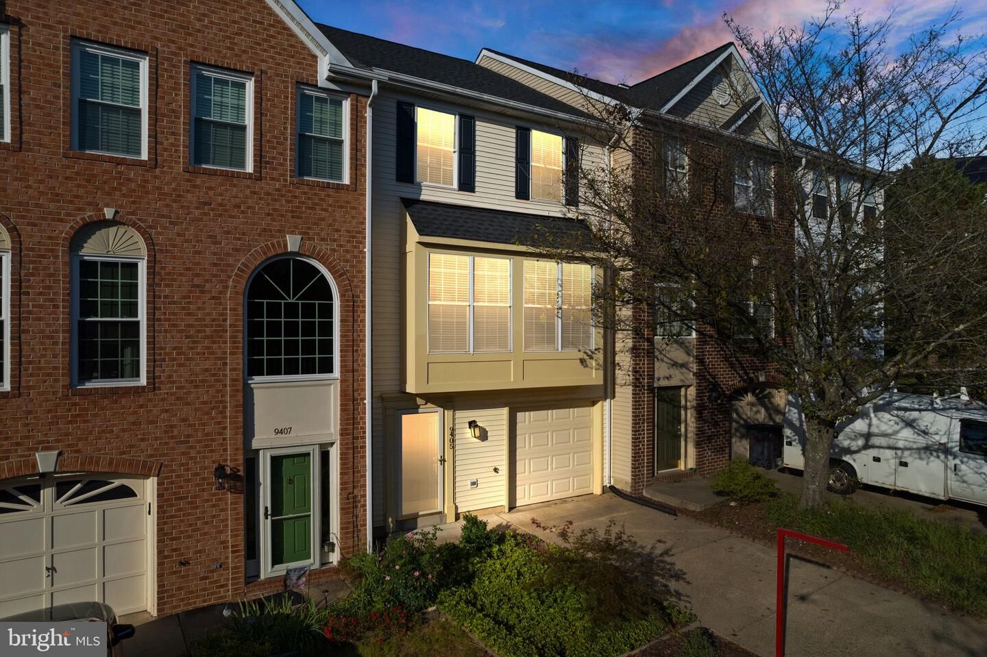 Property Photo: 9405 Wilcoxen Drive VA 20111