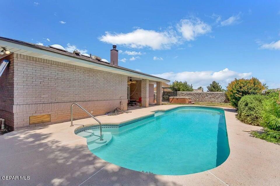 Property Photo:  4376 Loma De Oro Drive  TX 79934 