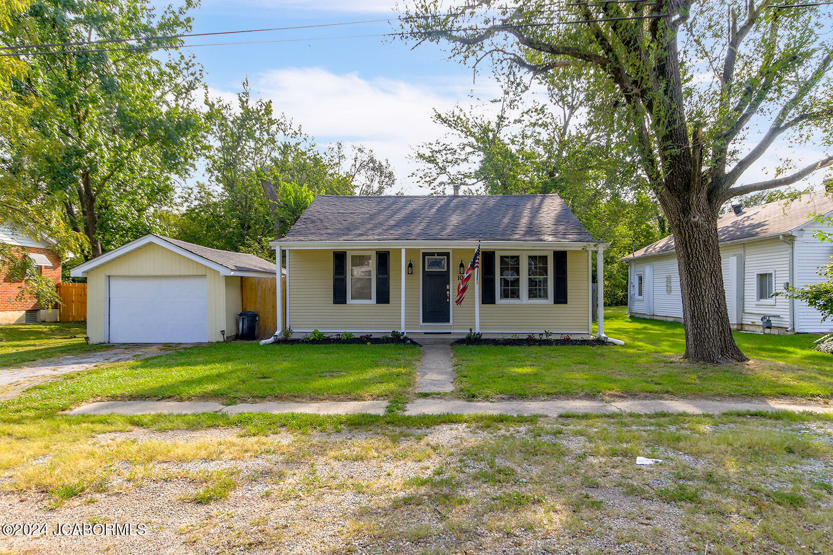 108 Wesley Avenue  Hallsville MO 65255 photo