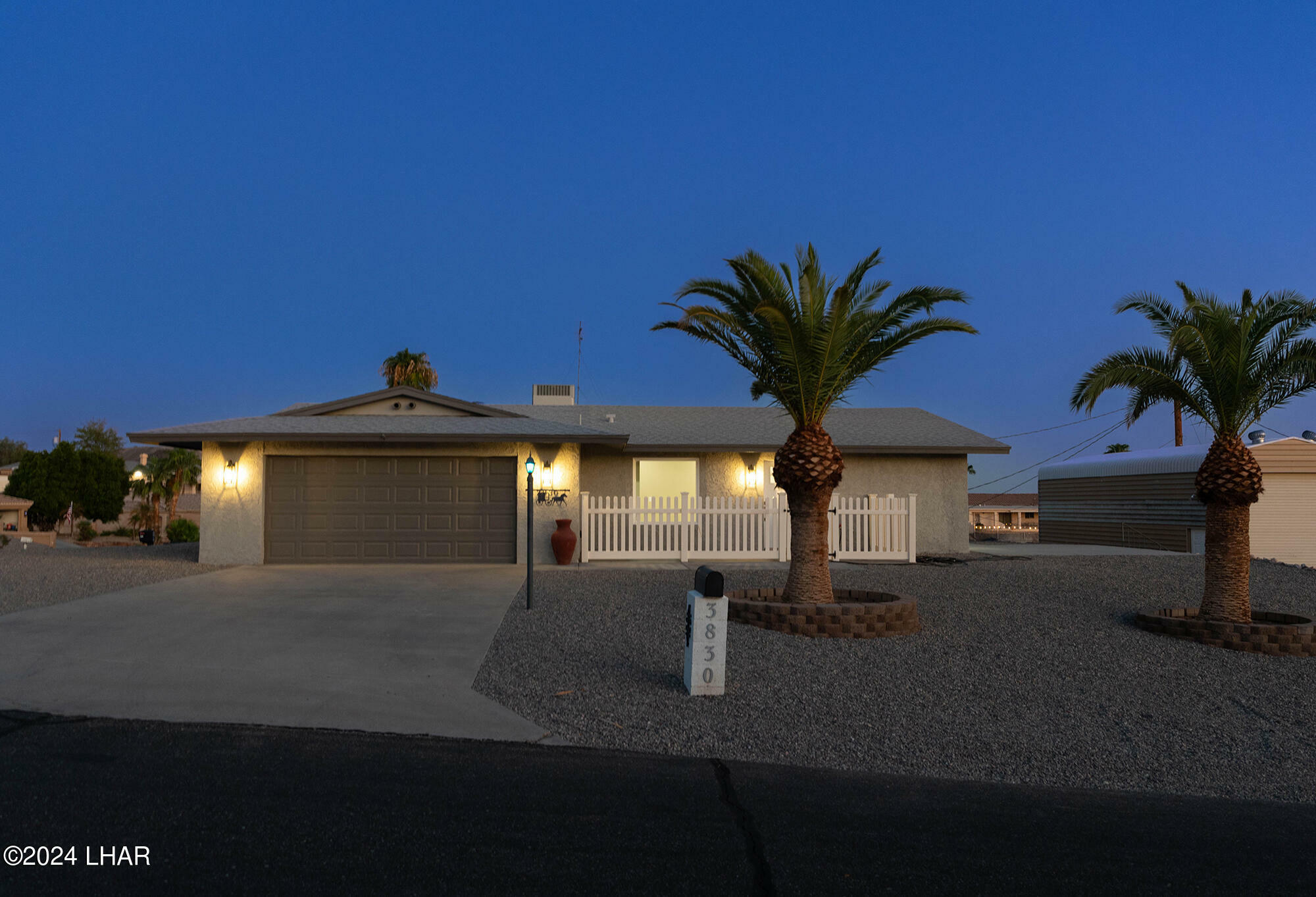 Property Photo:  3830 Bluegrass Dr  AZ 86406 