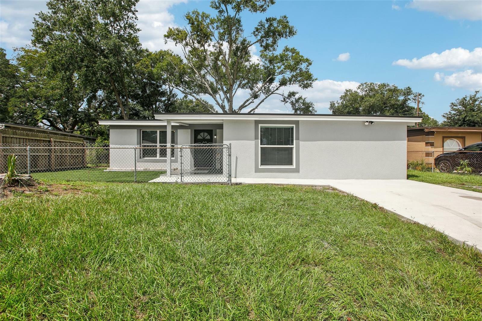 Property Photo:  3231 Clifford Sample Drive  FL 33619 