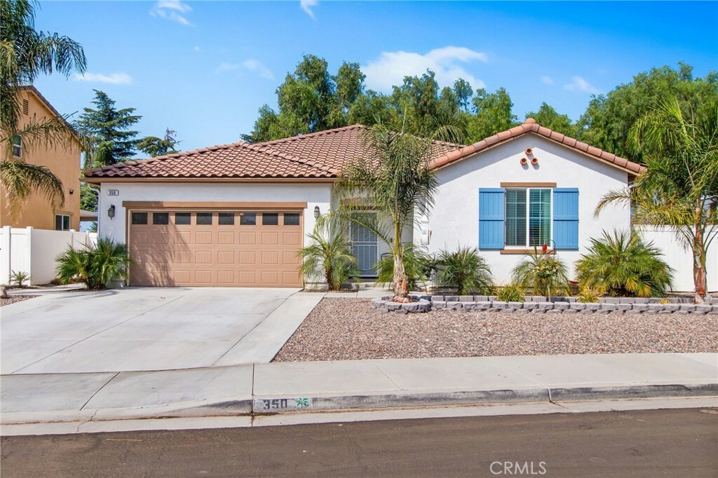 Property Photo:  350 Robin Road  CA 92582 