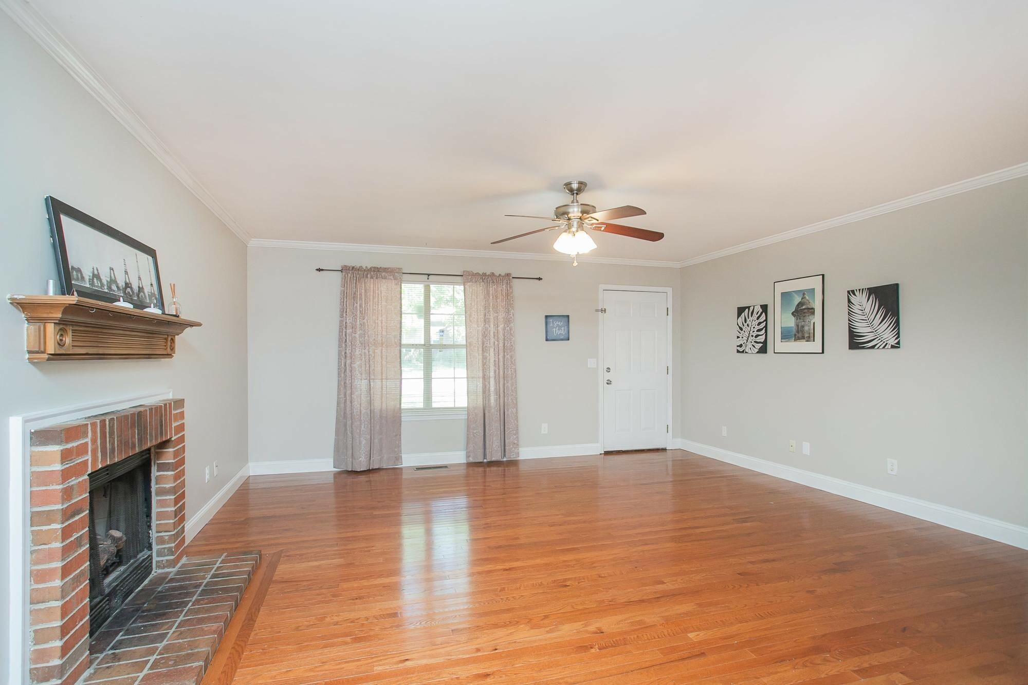 Property Photo:  1707 Whitt Dr  TN 37174 