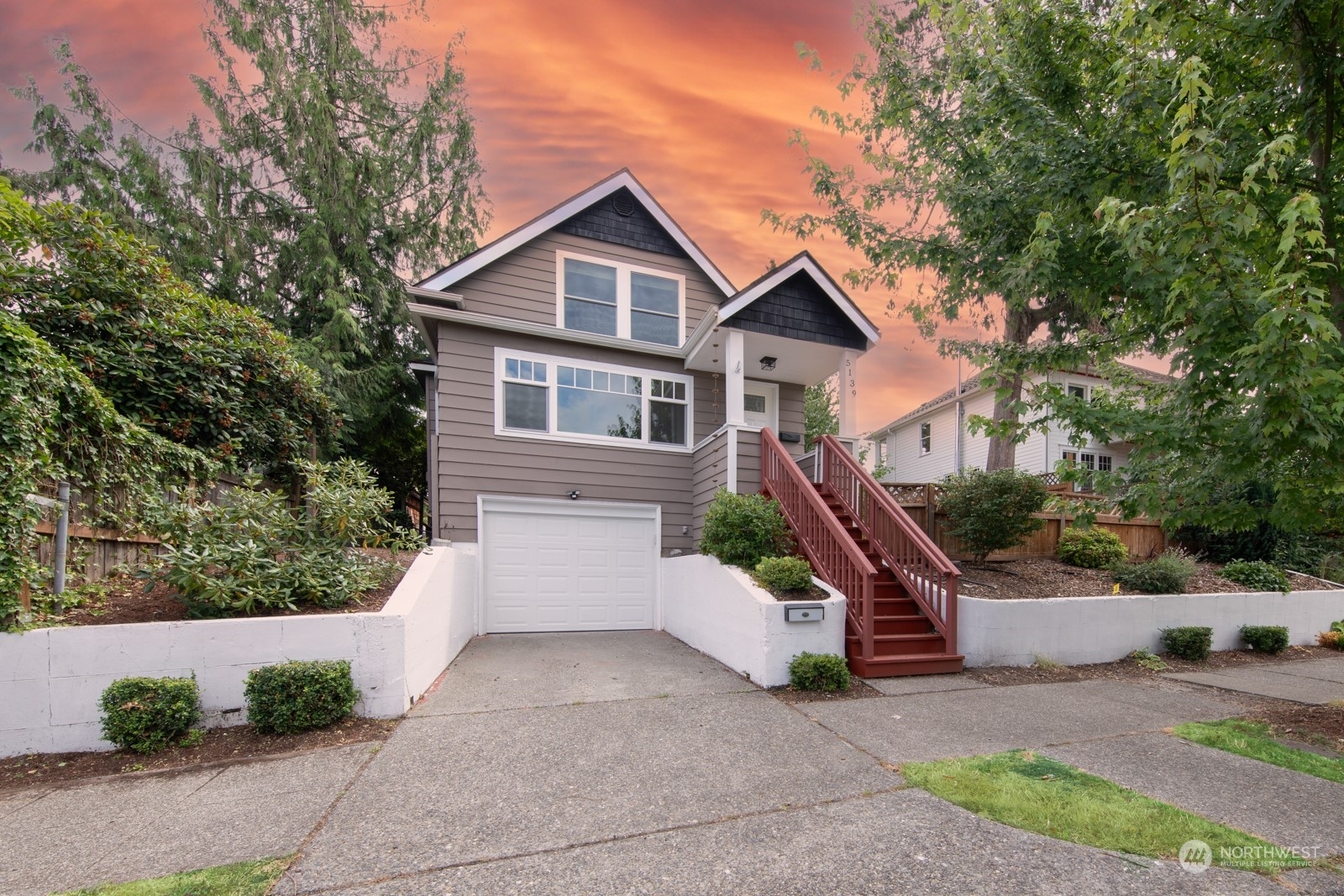 Property Photo:  5139 S Mead Street  WA 98118 