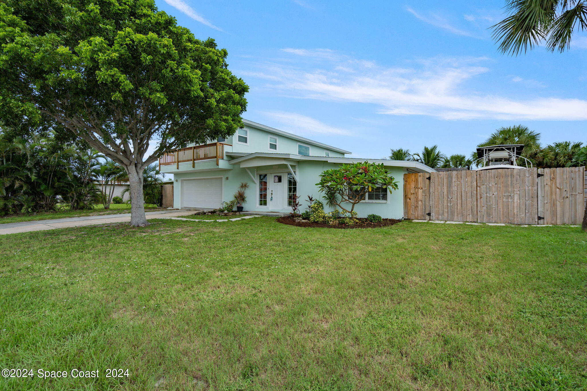 Property Photo:  116 Atlantic Boulevard  FL 32937 