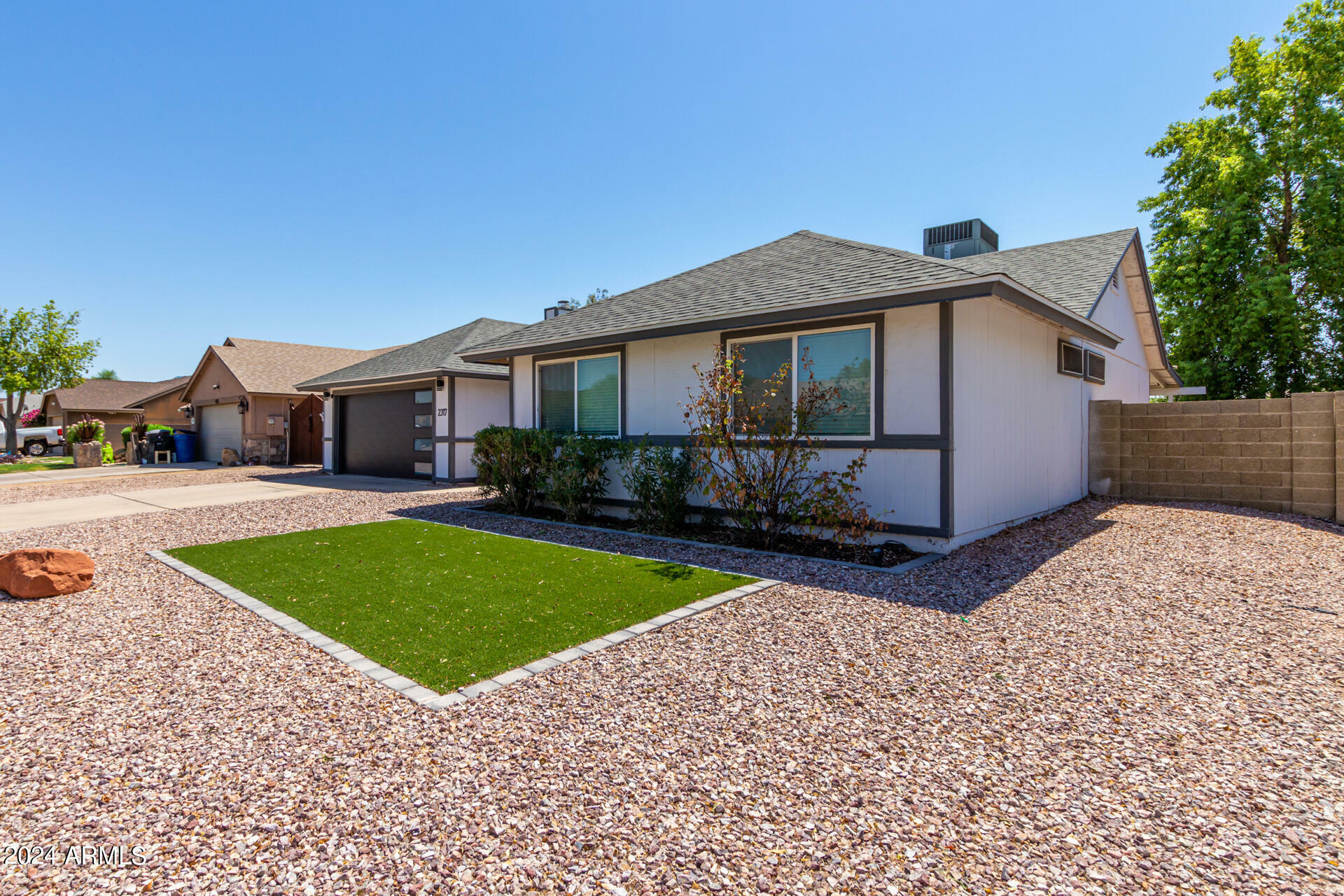 Property Photo:  2317 E Folley Street  AZ 85225 