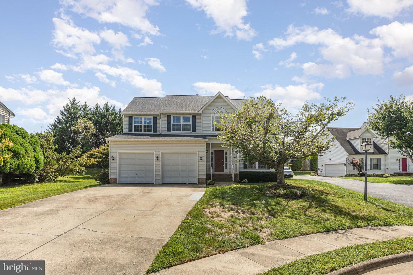 Property Photo:  11 Pin Oak Court  VA 22554 