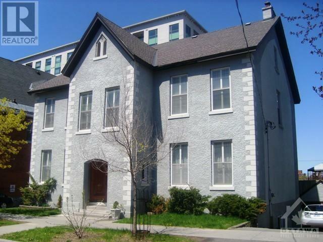 Photo de la propriété:  121-123 Daly Avenue  ON K1N 6E6 