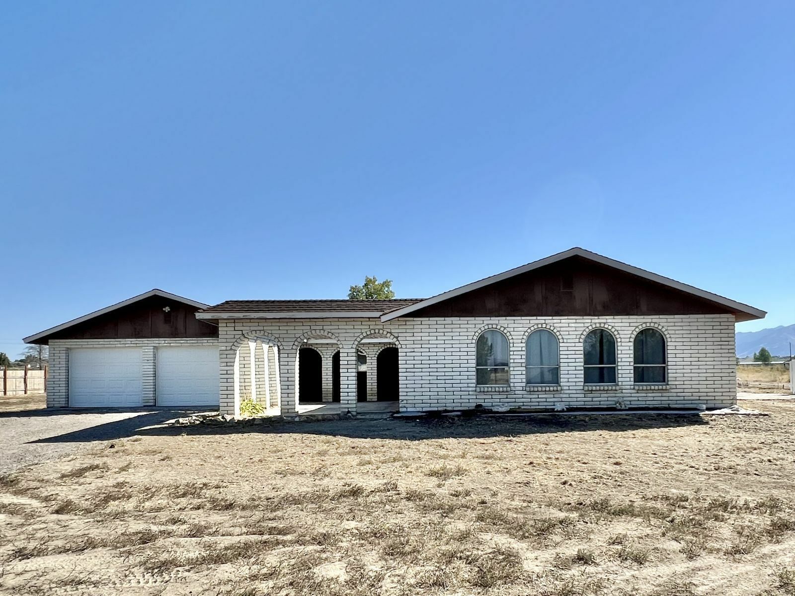 Property Photo:  169 Flowing Wells Drive  NV 89815 