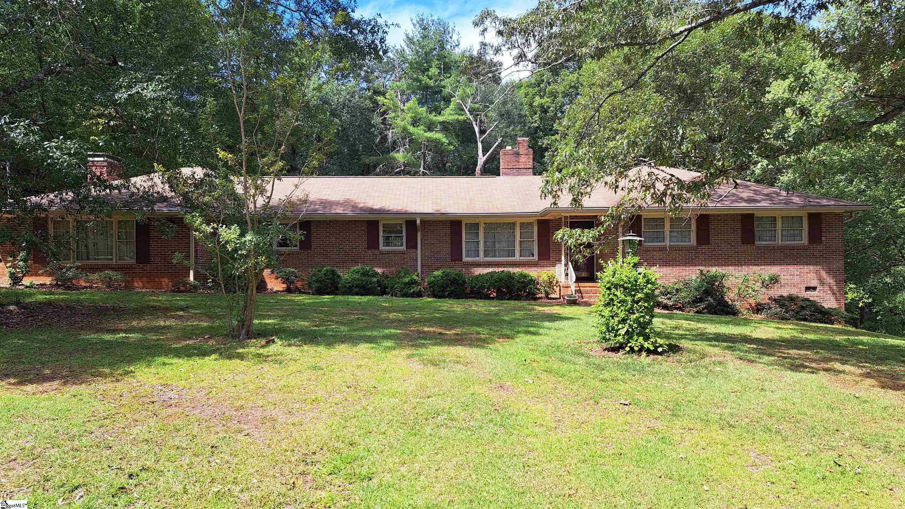 Property Photo:  3 Enoree Heights Court  SC 29687 