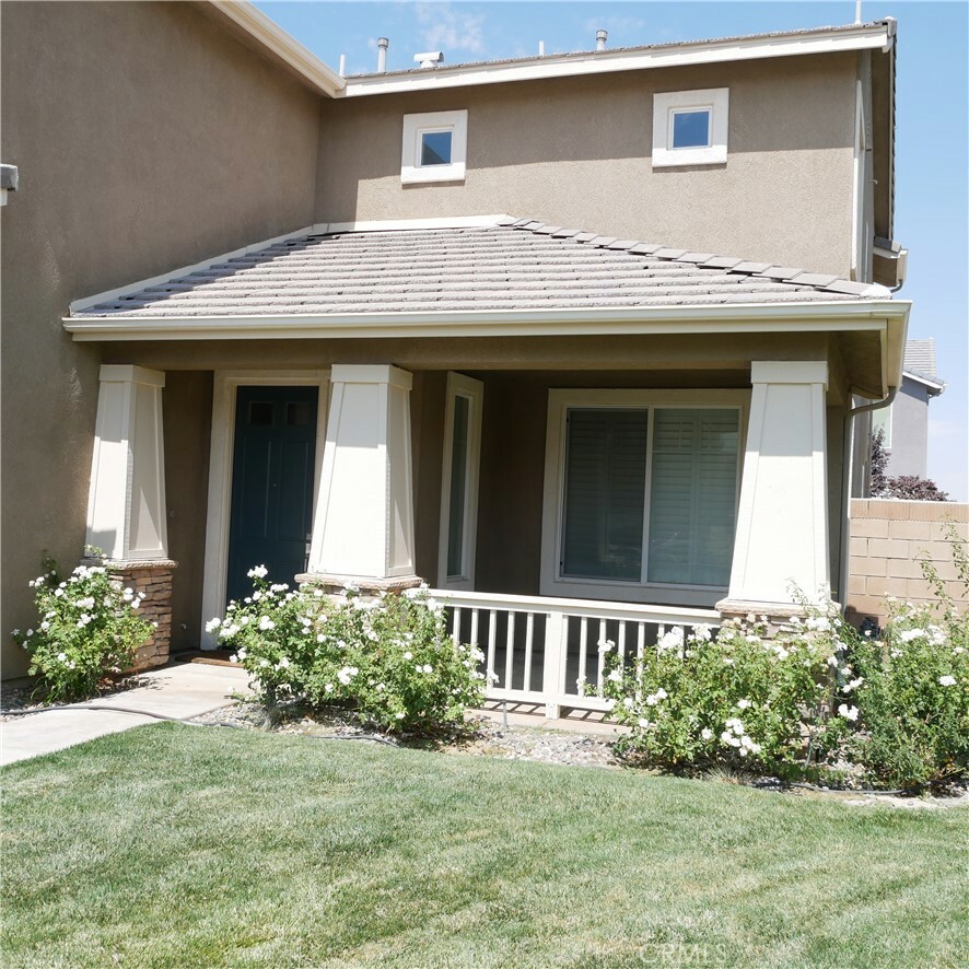 Property Photo: 3759 W Norberry Street CA 93536