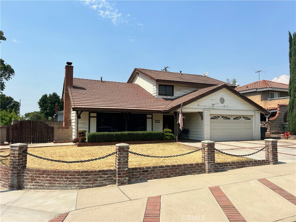 Property Photo:  581 Maywood Way  CA 91786 