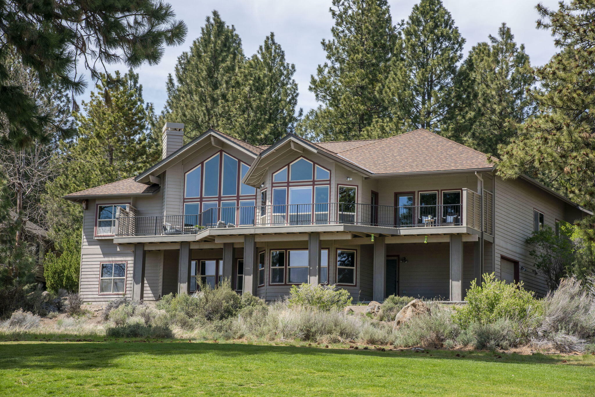 2916 NW Fairway Heights Drive  Bend OR 97703 photo