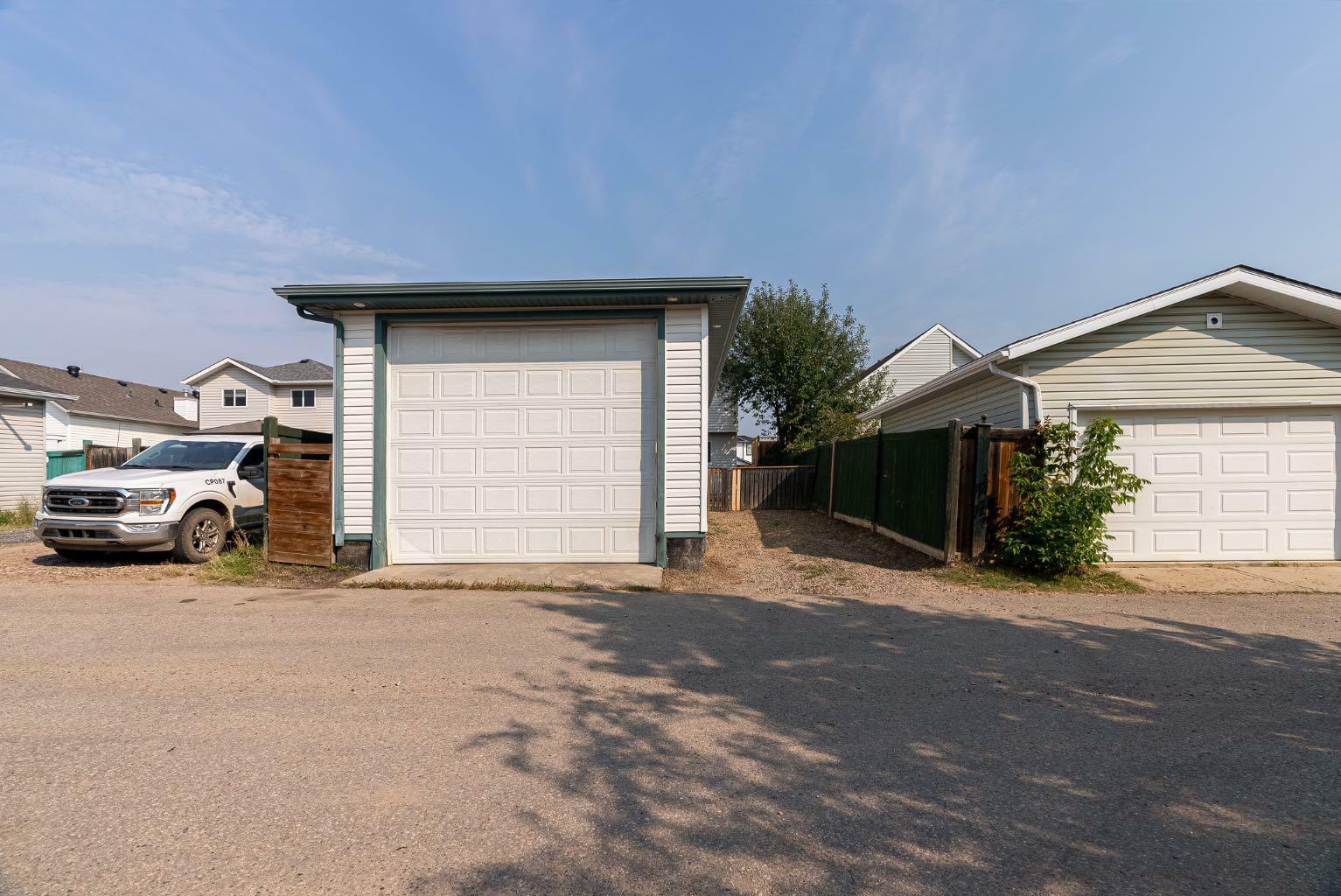 Property Photo:  361 Diefenbaker Drive  AB T9K 2K3 