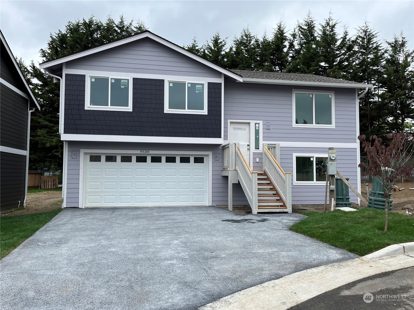 Property Photo:  9538 Holly Drive  WA 98204 