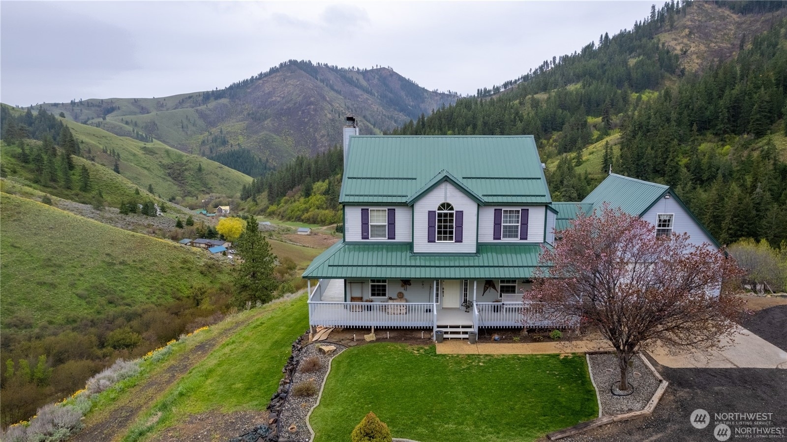 9505 Plateau Road  Cashmere WA 98815 photo