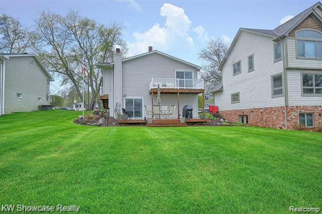 Property Photo:  3470 E Clarice Avenue  MI 48356 