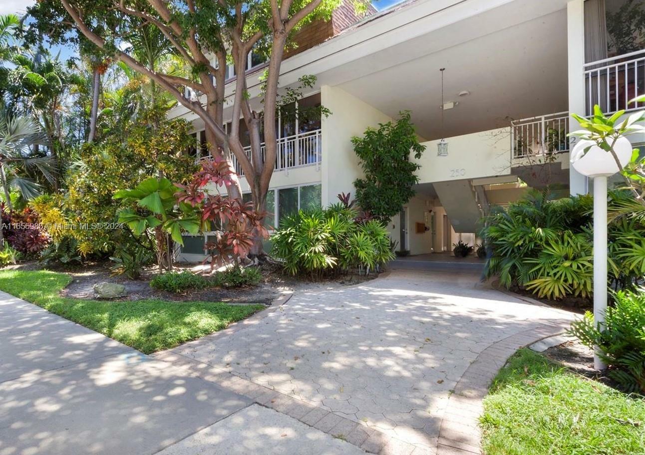 Property Photo: 260 Sunrise Dr H FL 33149
