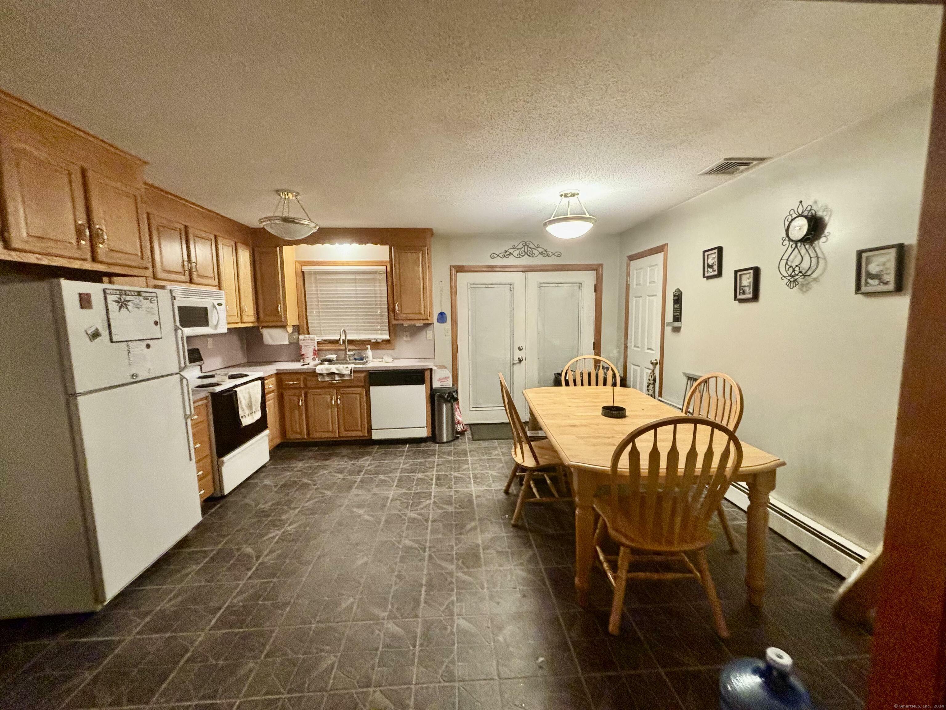 Property Photo:  30 Farmington Avenue  CT 06062 