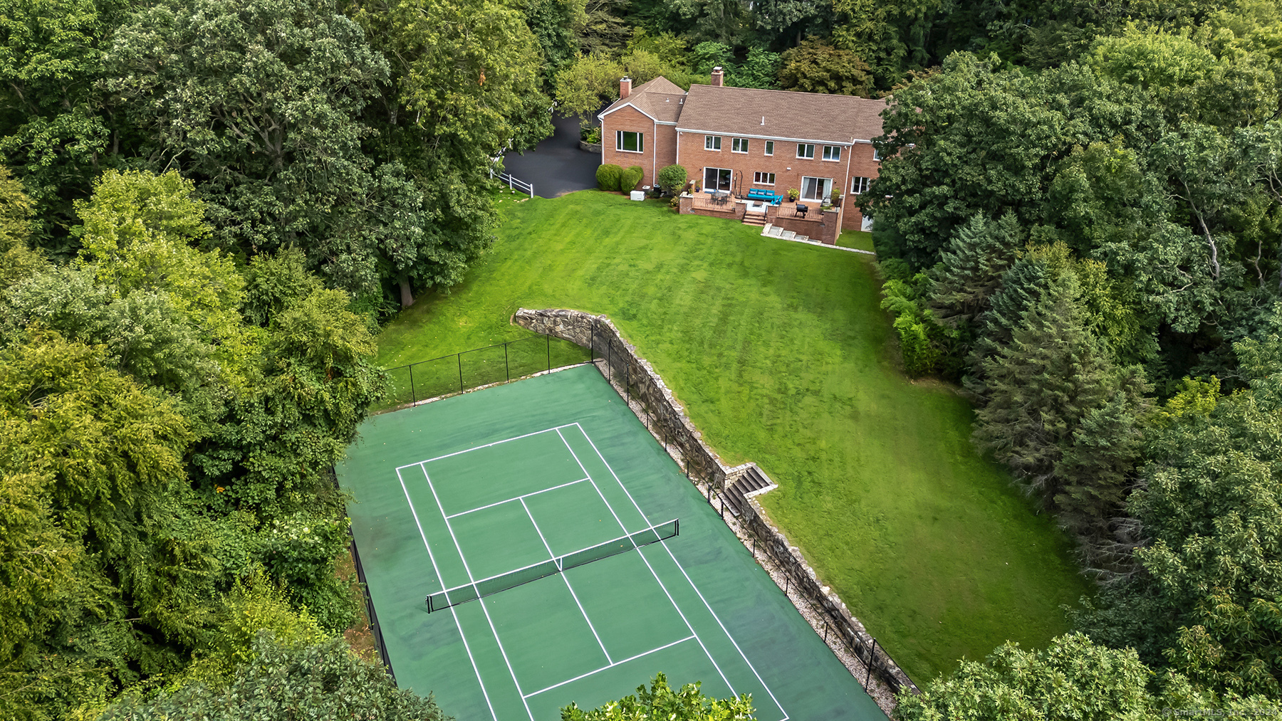 Property Photo: 18 Sandy Lane CT 06831