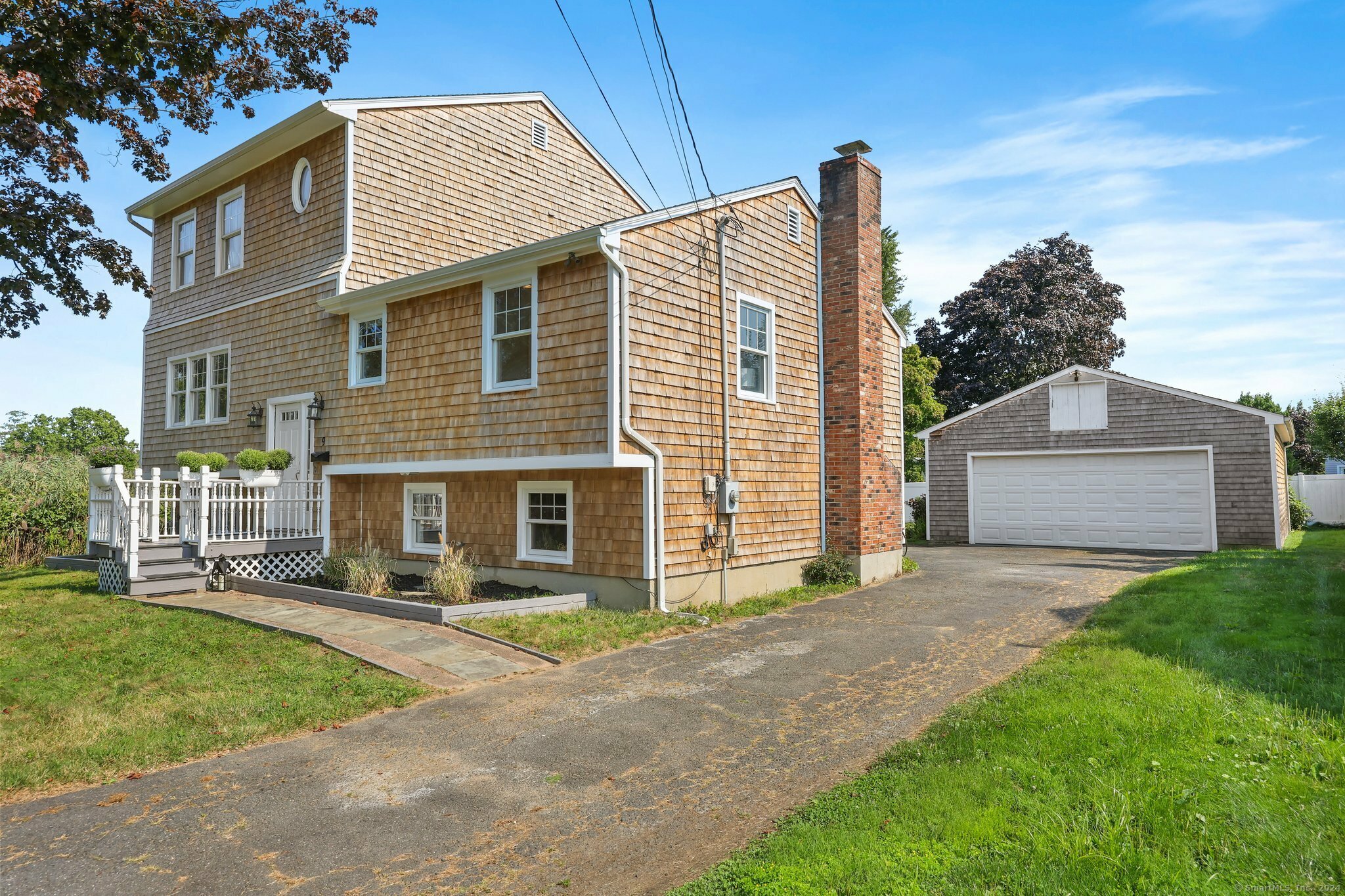 Property Photo:  9 Clinton Street  CT 06824 