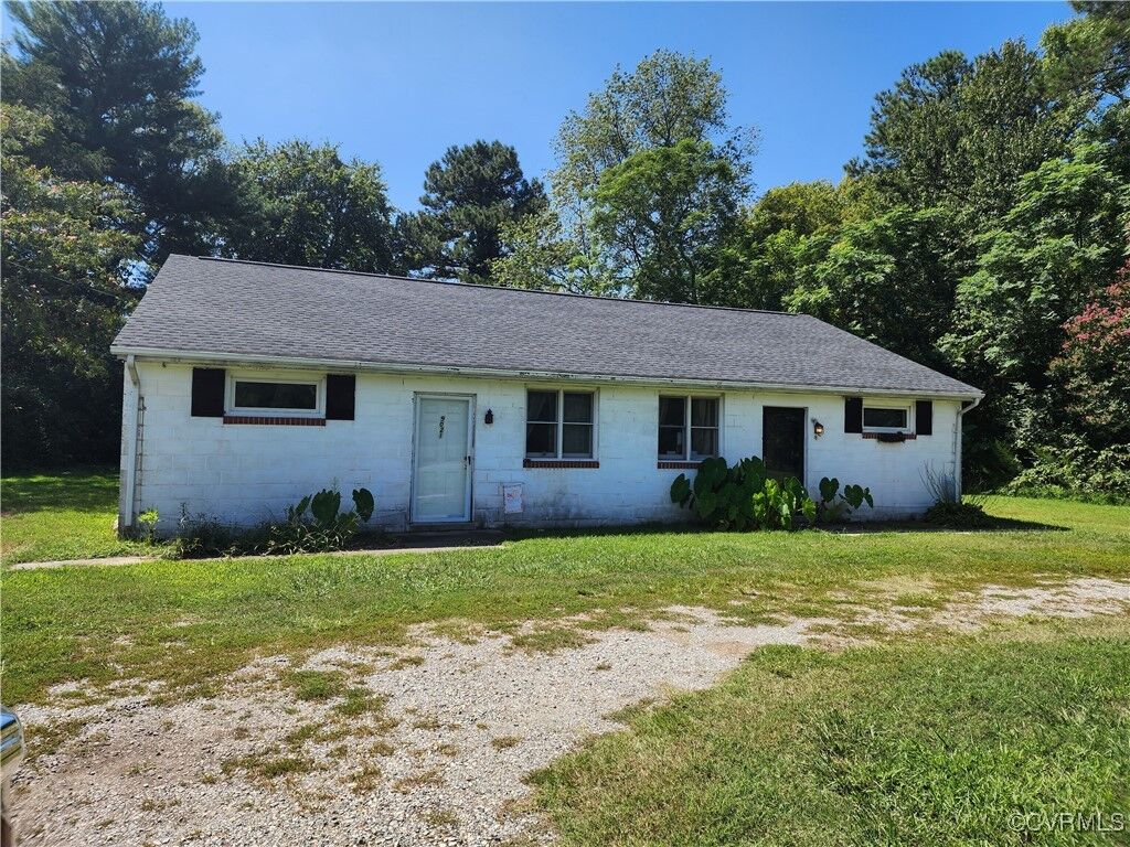 Property Photo:  9023 Williamsville Road  VA 23116 