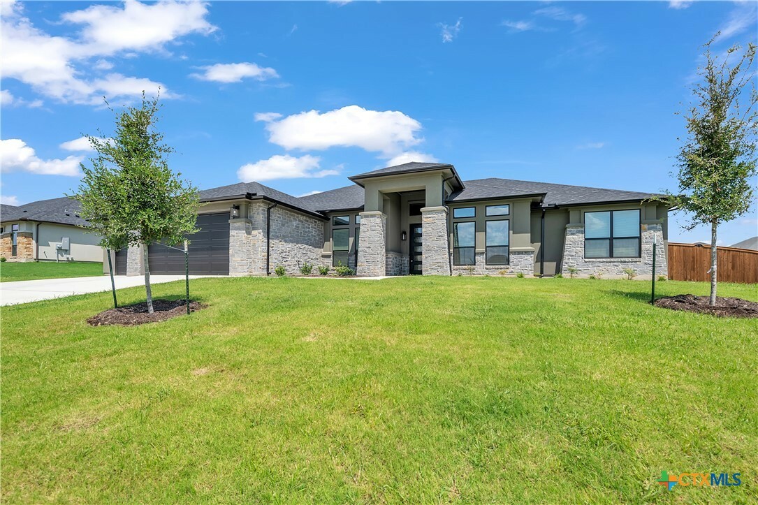 Property Photo:  5010 Pheasant Drive  TX 76559 