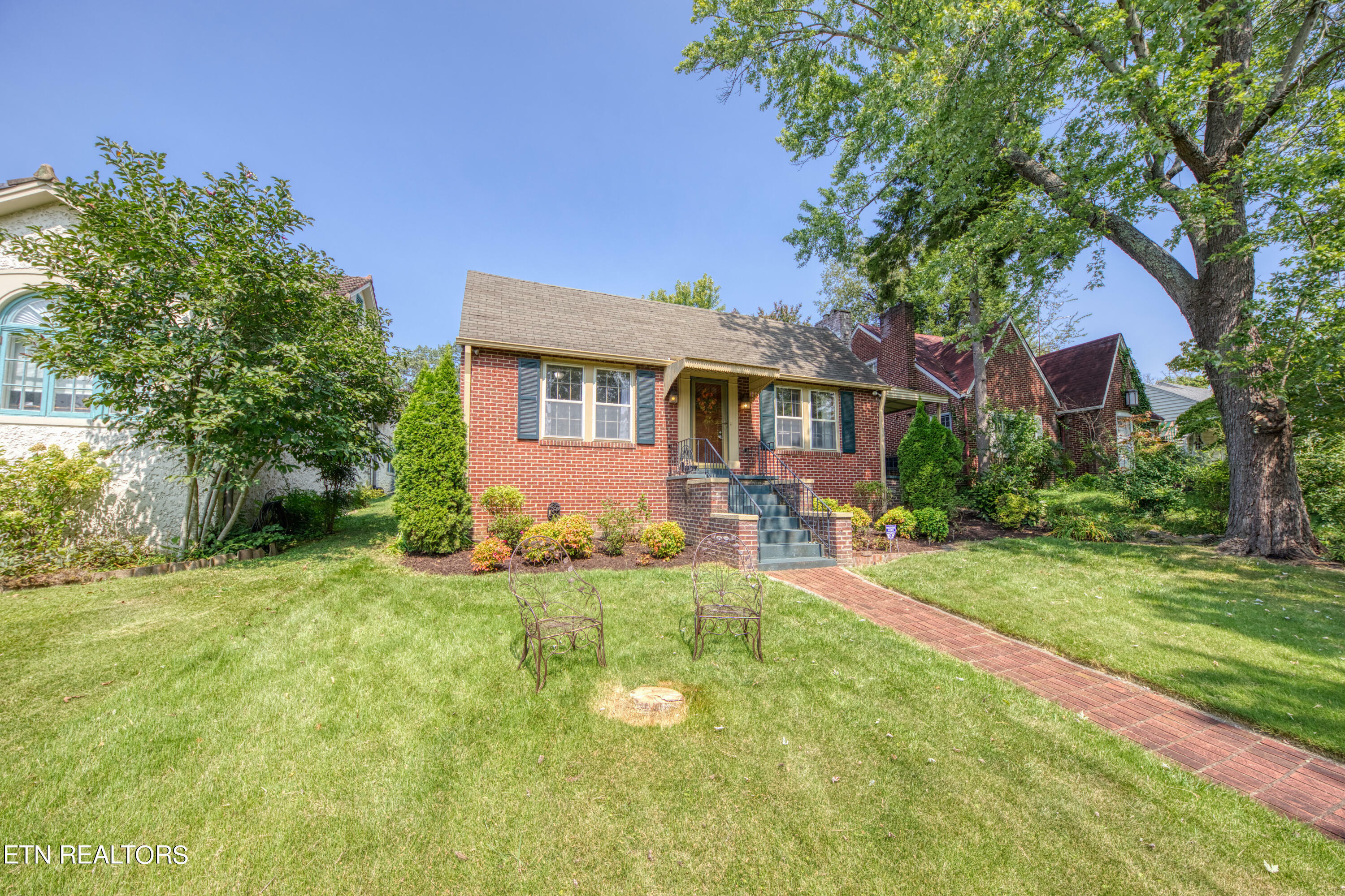 Property Photo:  3005 Fountain Park Blvd  TN 37917 