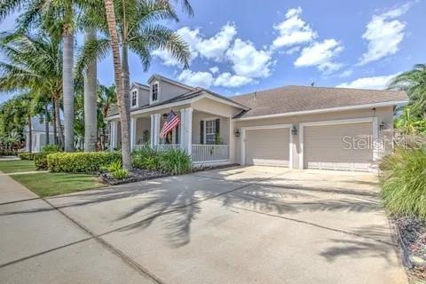 Property Photo: 617 Islebay Drive FL 33572