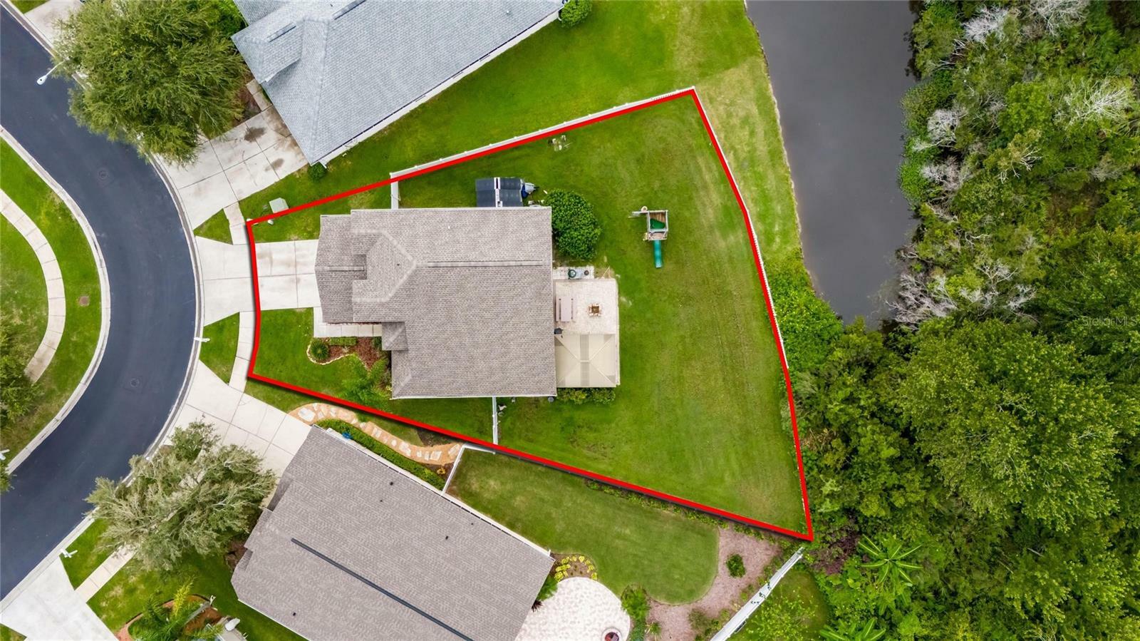 Property Photo:  4102 Medbury Drive  FL 33543 