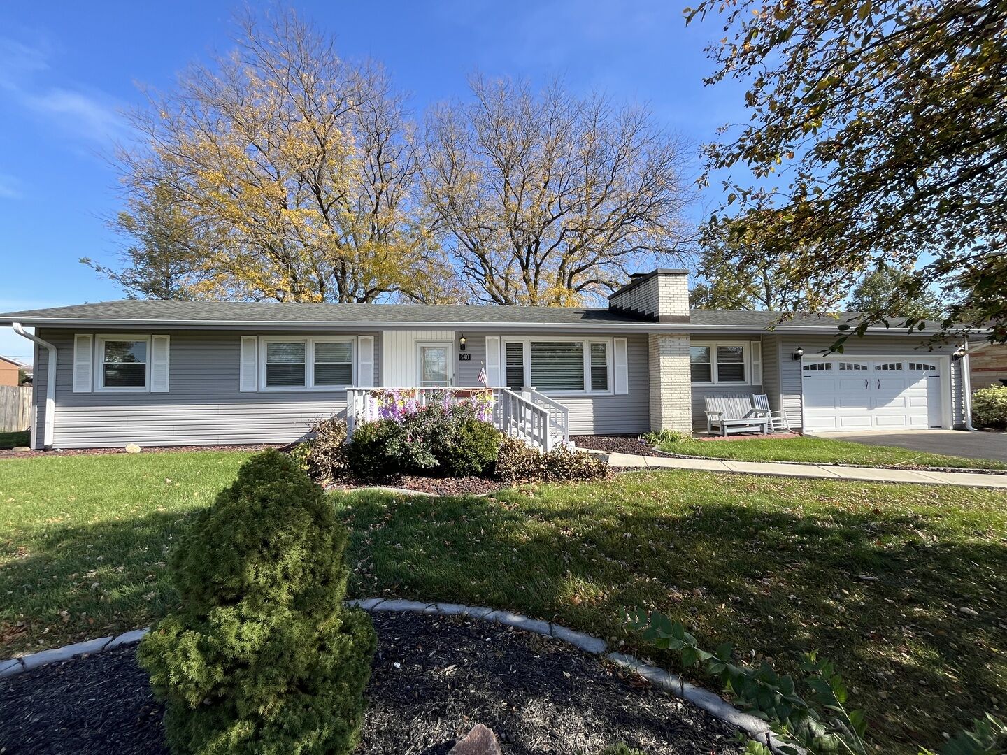 Property Photo: 540 Thelma Street IL 60442