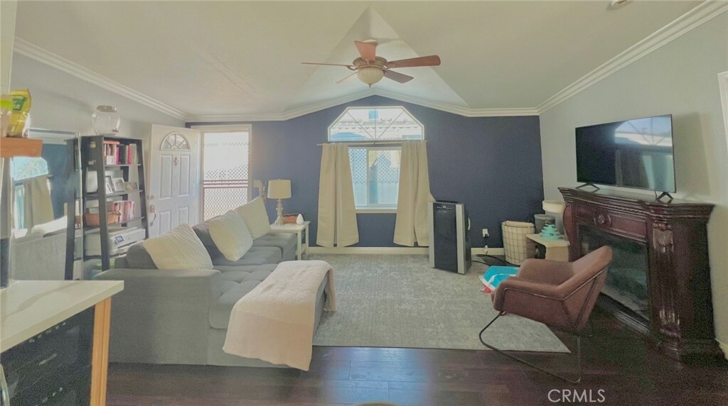 Property Photo:  331 Mayflower Drive  CA 92660 