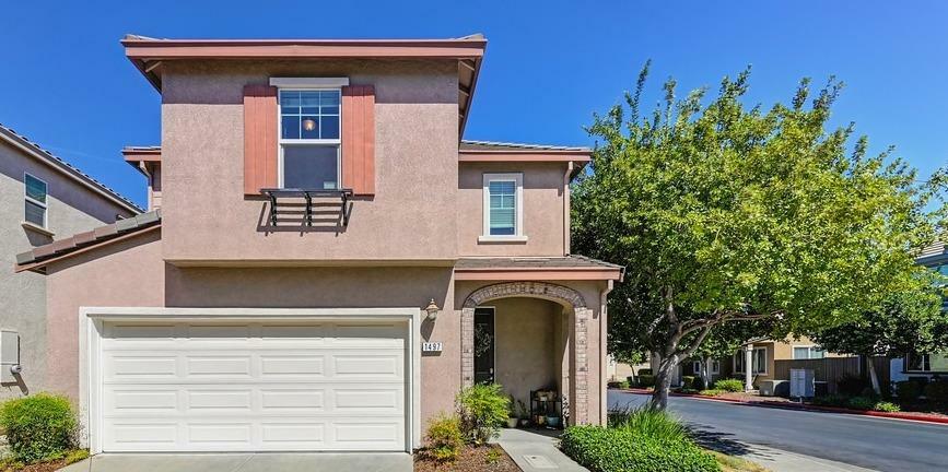 Property Photo:  1497 Impressionist Loop  CA 95747 