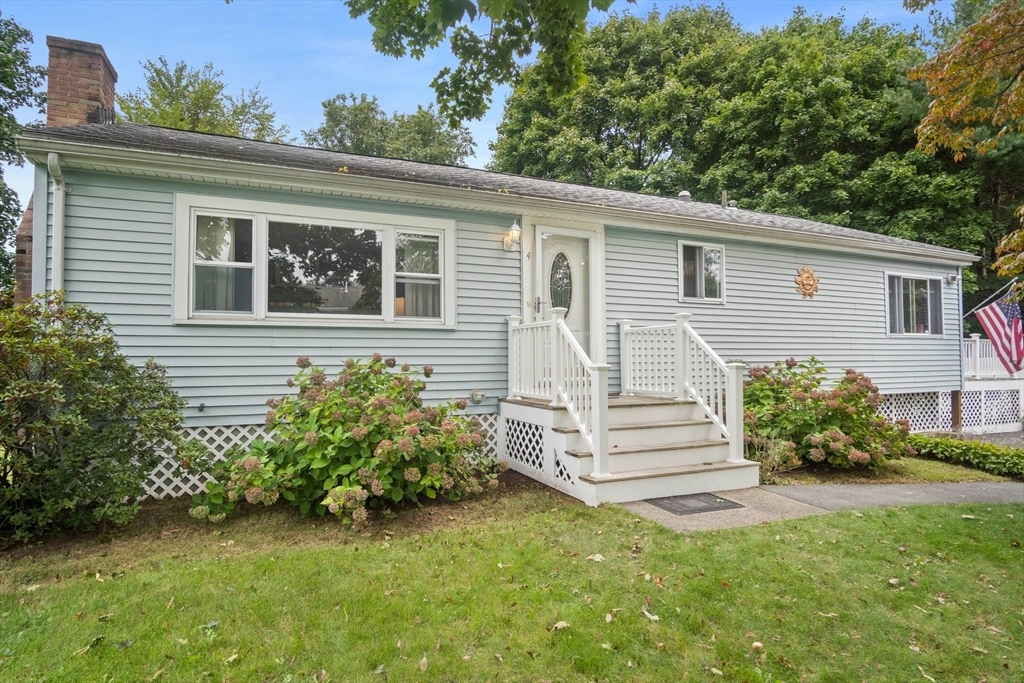 Property Photo:  4 Rockvale Cir  MA 01876 