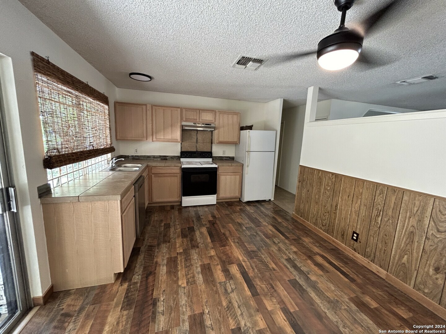 Property Photo:  8514 Sweet Maiden  TX 78242 