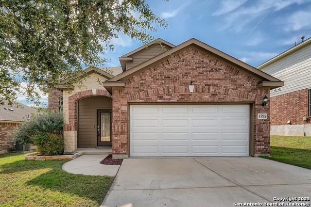 Property Photo: 13718 Firenze Pl TX 78253