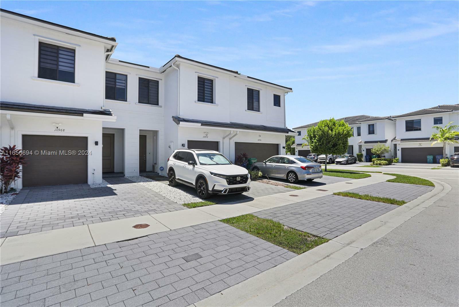 Property Photo:  10968 SW 235th Ln  FL 33032 