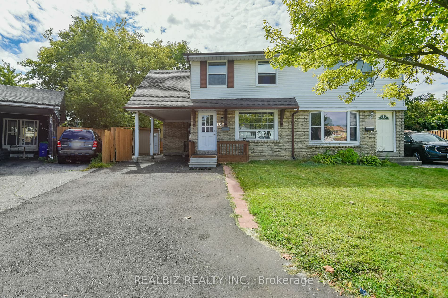 Property Photo:  1354 Orlando Crt  ON L1G 6T9 