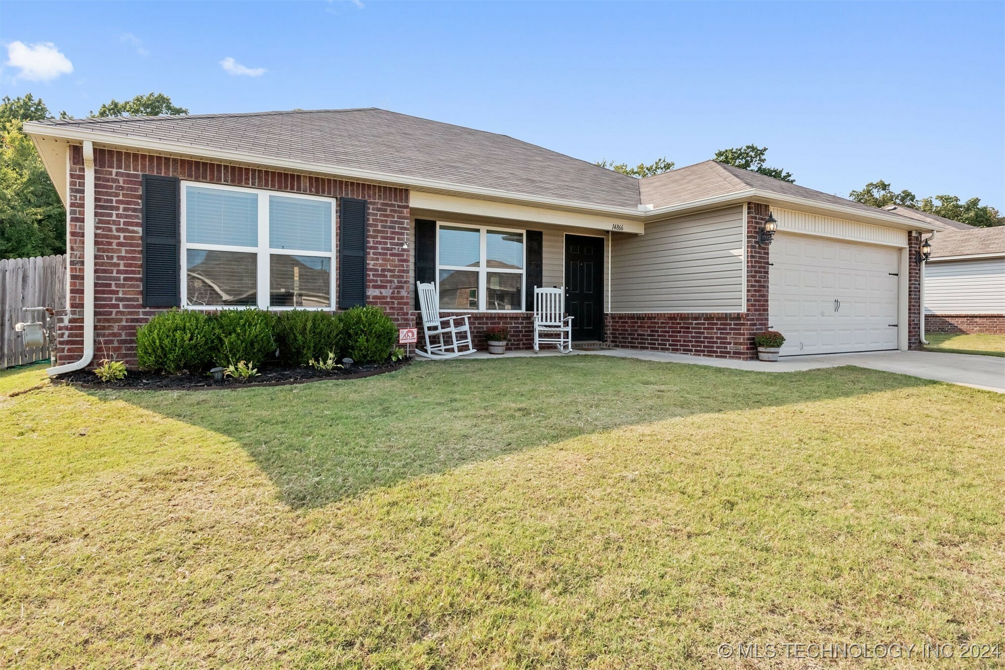 Property Photo:  14866 S 274th  OK 74429 