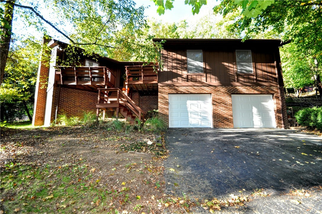 Property Photo:  227 Waterman Rd  PA 15025 