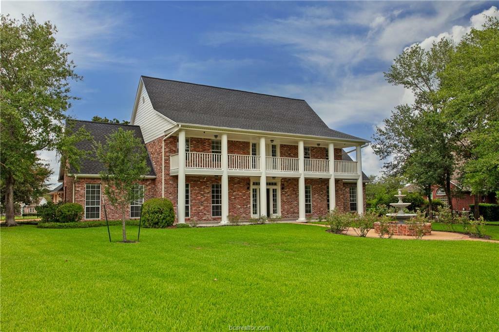 Property Photo:  4917 Firestone Drive  TX 77845-8927 