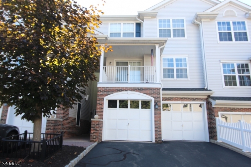 Property Photo:  911 Hawley Ct  NJ 07834 