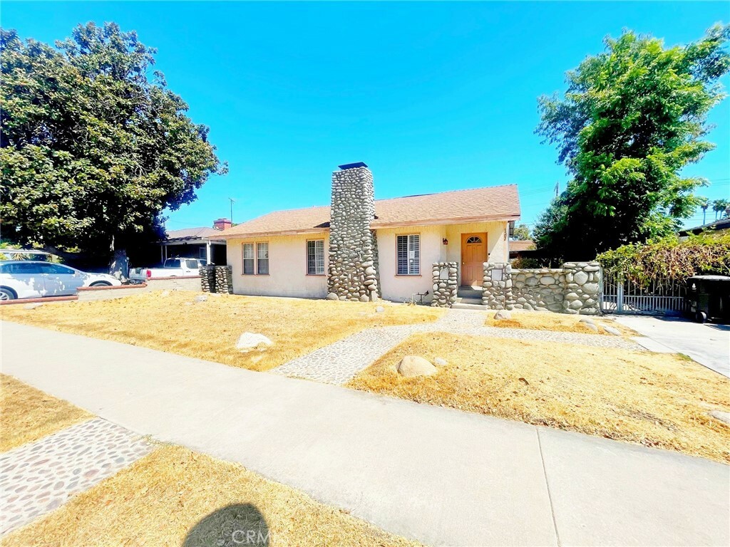 Property Photo:  4702 Kraft Avenue  CA 91602 