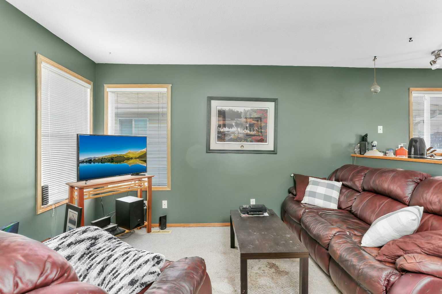 Property Photo:  46 Westgate Crescent  AB T0M 0J0 