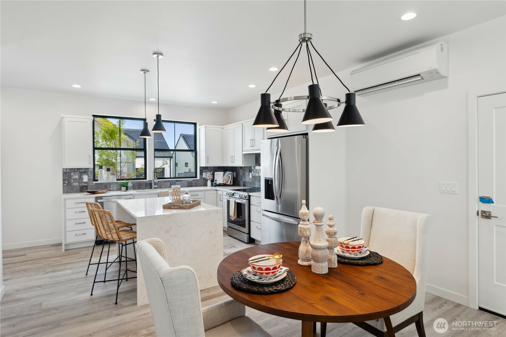 Property Photo: 3917 Crosswinds Court WA 98221