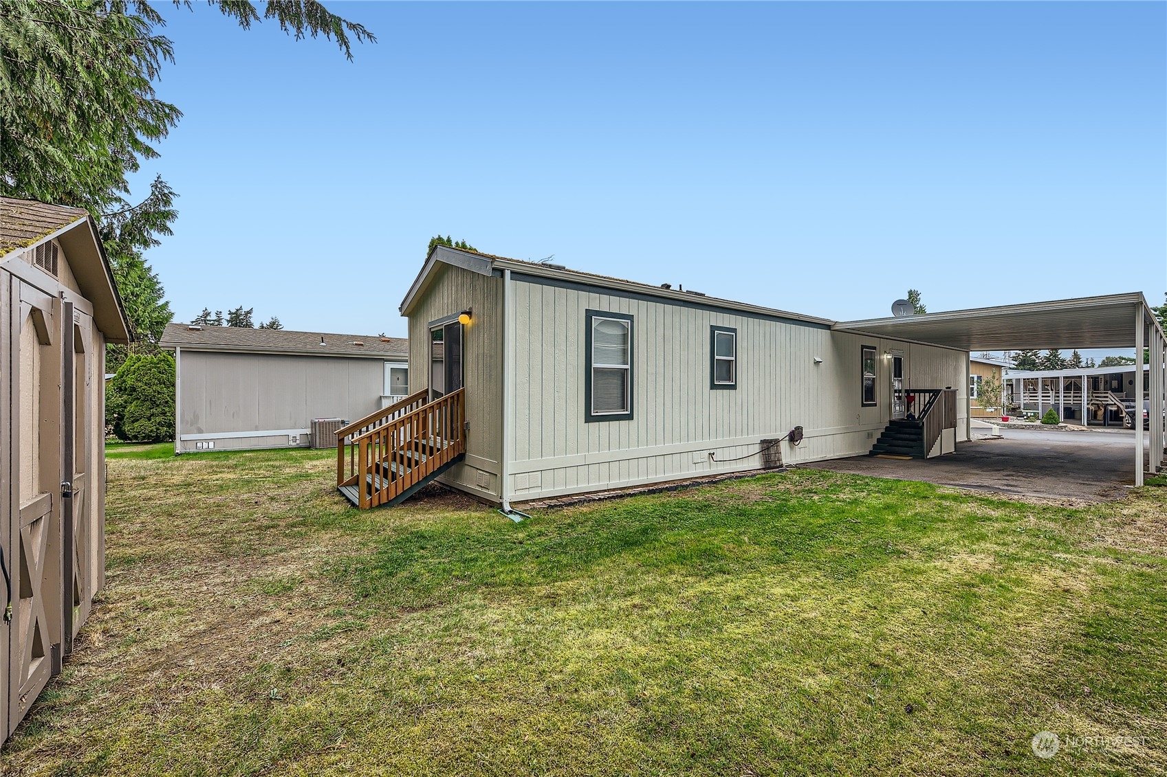 Property Photo: 2101 S 324th Street 33 WA 98003