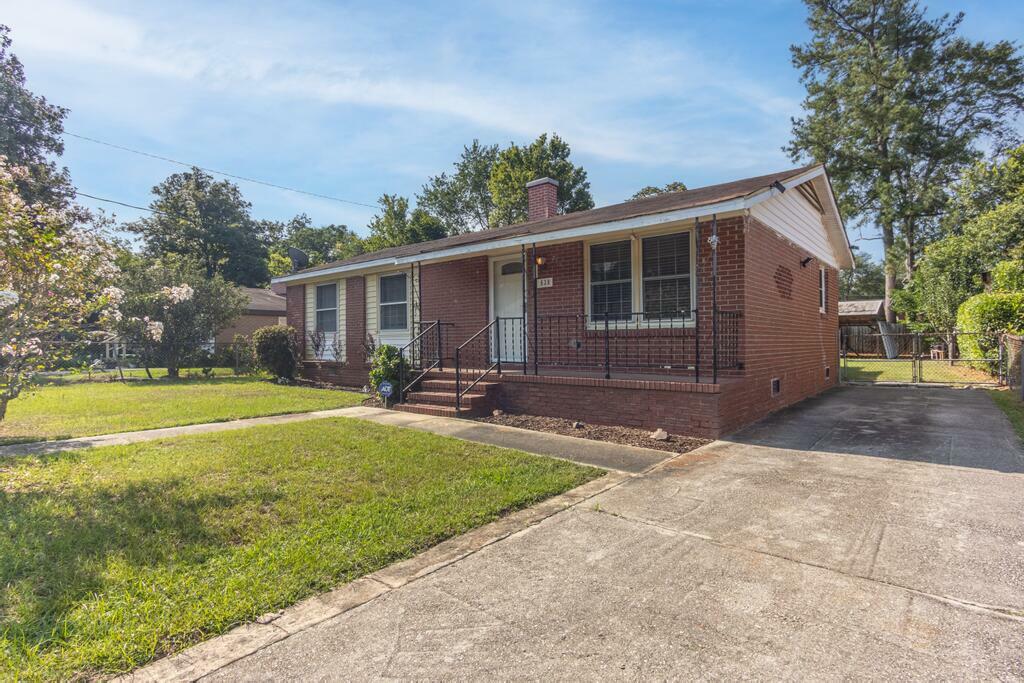 Property Photo:  639 Washington Circle  SC 29801 