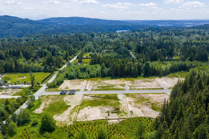 Property Photo: 30203 Endo Avenue BC V4S 1C6