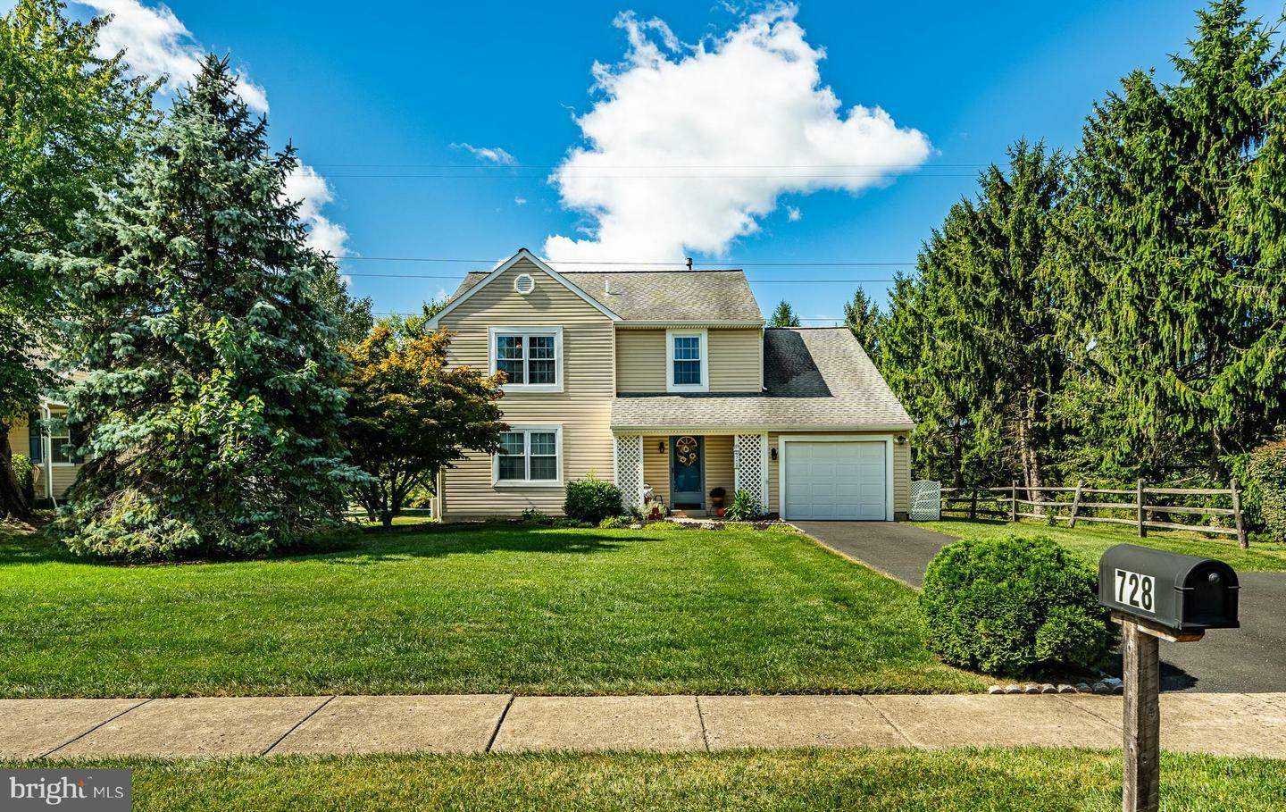 Property Photo:  728 Jarrett Road  PA 19044 