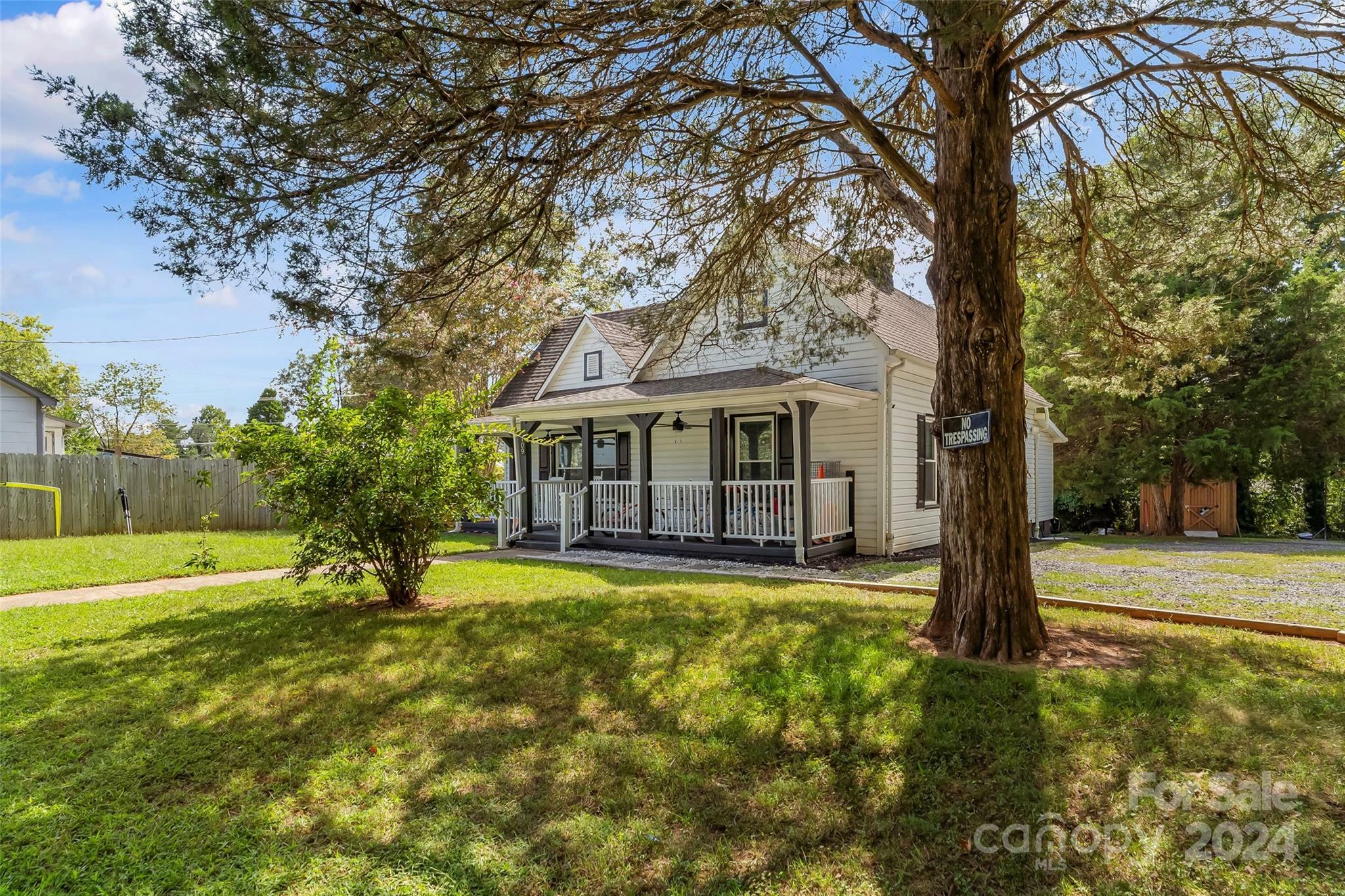 Property Photo:  109 Abee Street  NC 28655 